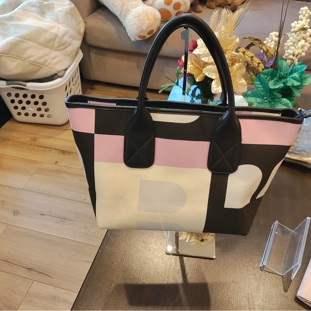 EUC Bally Summer Tote
